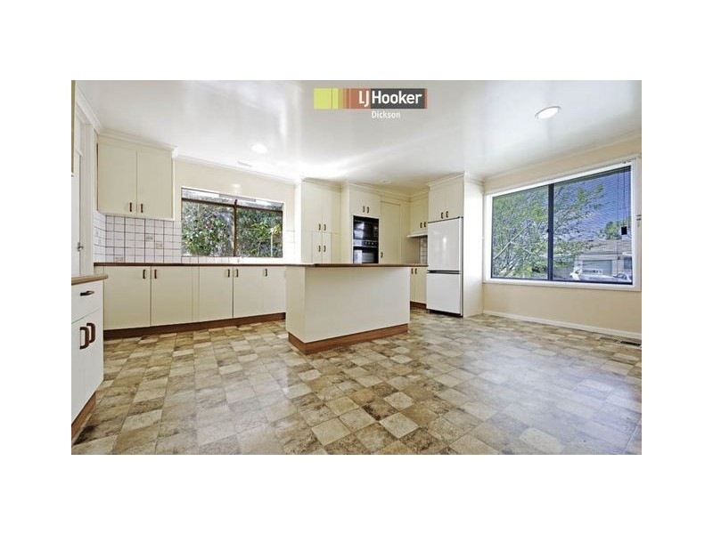 108 Irvine Street, Watson ACT 2602