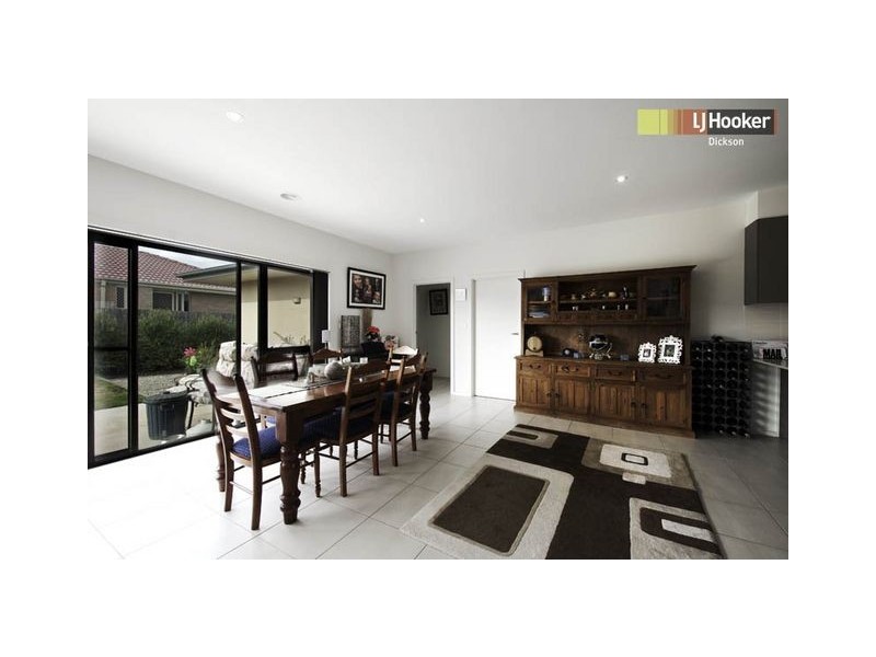 21 Nancy Cato Street, Franklin ACT 2913