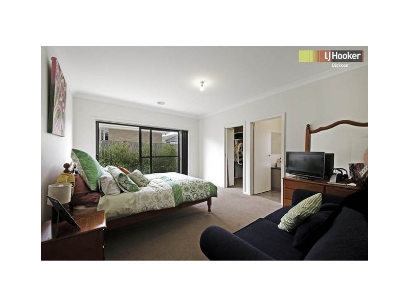 21 Nancy Cato Street, Franklin ACT 2913