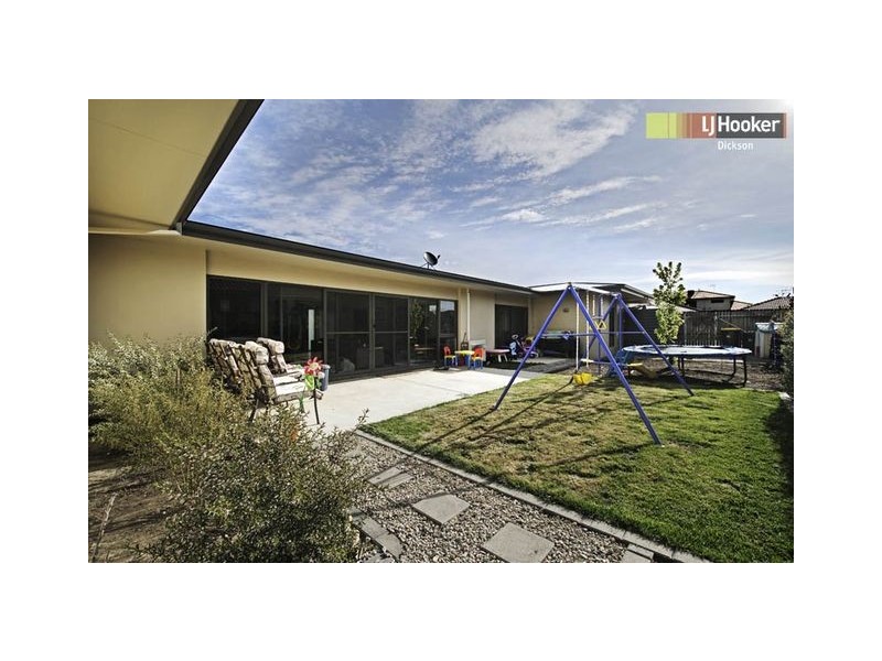 21 Nancy Cato Street, Franklin ACT 2913