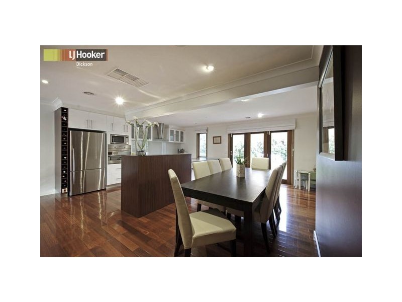 111 Madigan Street, Hackett ACT 2602