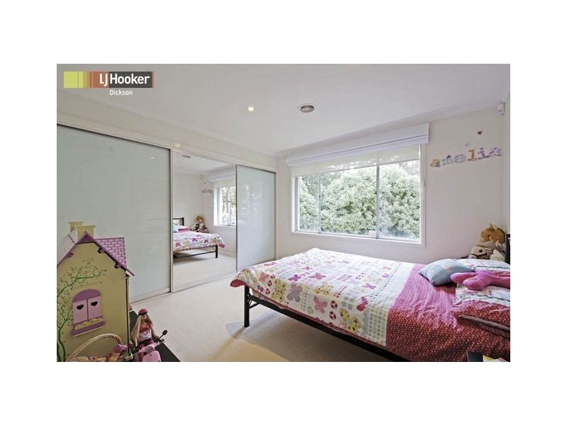 111 Madigan Street, Hackett ACT 2602