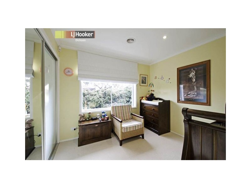 111 Madigan Street, Hackett ACT 2602