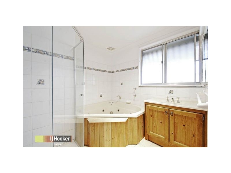 10 Lubuma Place, Giralang ACT 2617