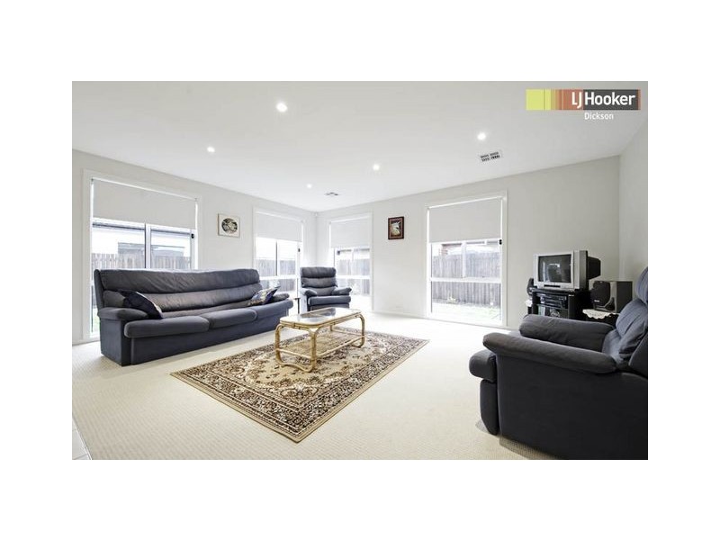 18 Clendinnen Street, Dunlop ACT 2615