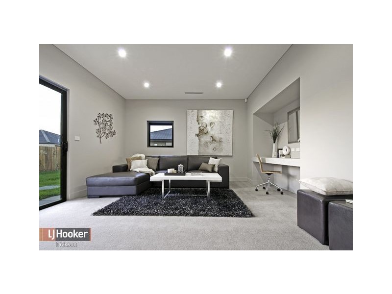 93 Zakharov Avenue, Forde ACT 2914