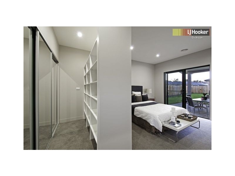 93 Zakharov Avenue, Forde ACT 2914