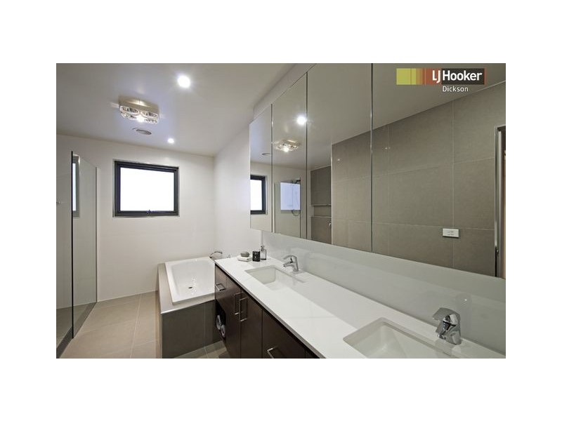 93 Zakharov Avenue, Forde ACT 2914