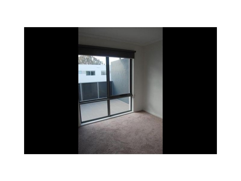 8/75 Elizabeth Jolly Crescent, Franklin ACT 2913