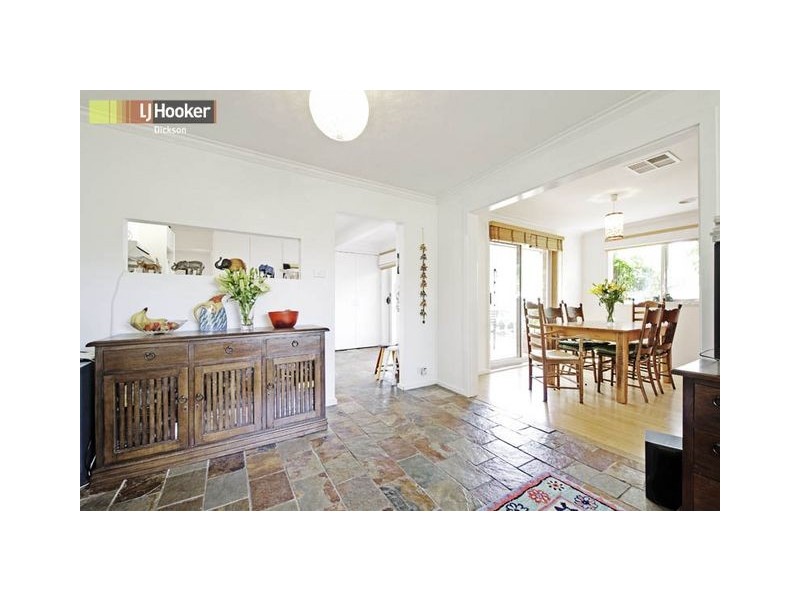 9 Gill Street, Lyneham ACT 2602