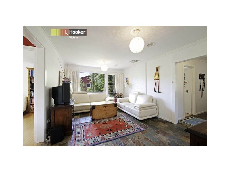 9 Gill Street, Lyneham ACT 2602