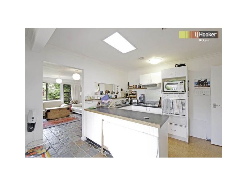 9 Gill Street, Lyneham ACT 2602