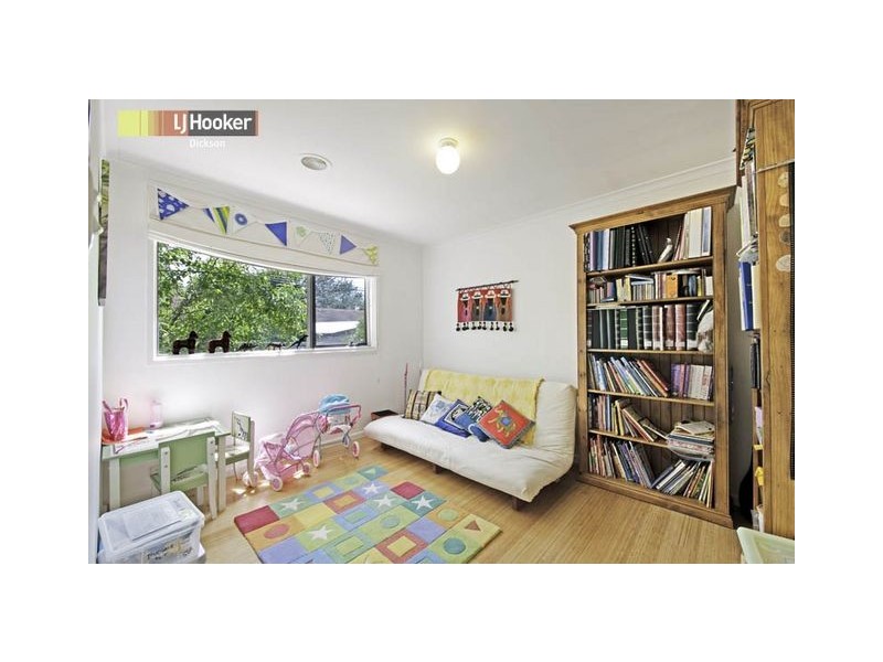 9 Gill Street, Lyneham ACT 2602