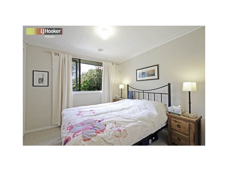 9 Gill Street, Lyneham ACT 2602