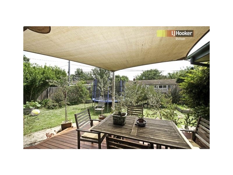 9 Gill Street, Lyneham ACT 2602