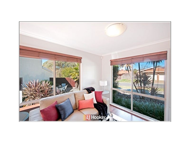 25/17 Fernyhough Crescent, Lyneham ACT 2602