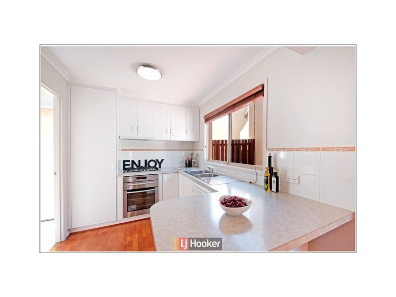 25/17 Fernyhough Crescent, Lyneham ACT 2602