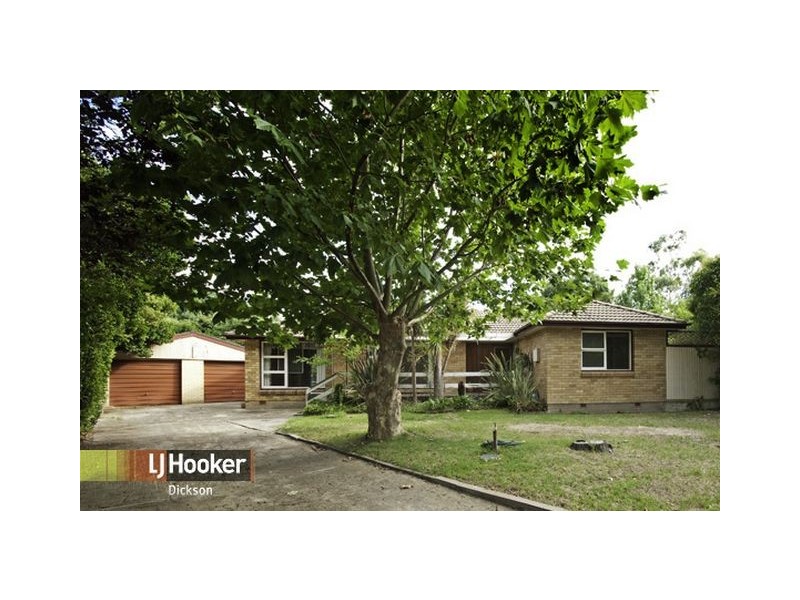 9 Becker Place, Downer ACT 2602