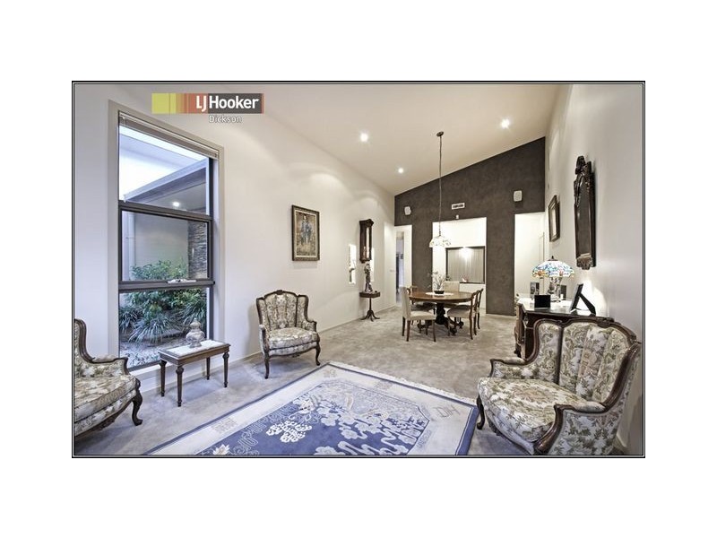 46 Dumaresq Street, Dickson ACT 2602