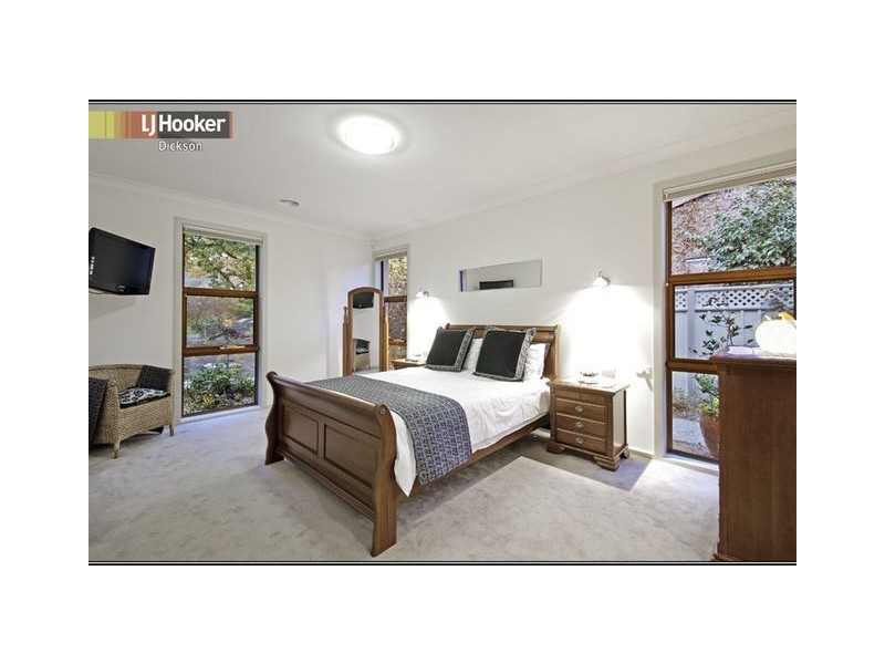 46 Dumaresq Street, Dickson ACT 2602