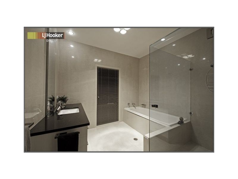 46 Dumaresq Street, Dickson ACT 2602