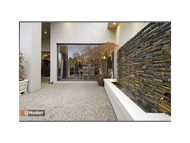 46 Dumaresq Street, Dickson ACT 2602