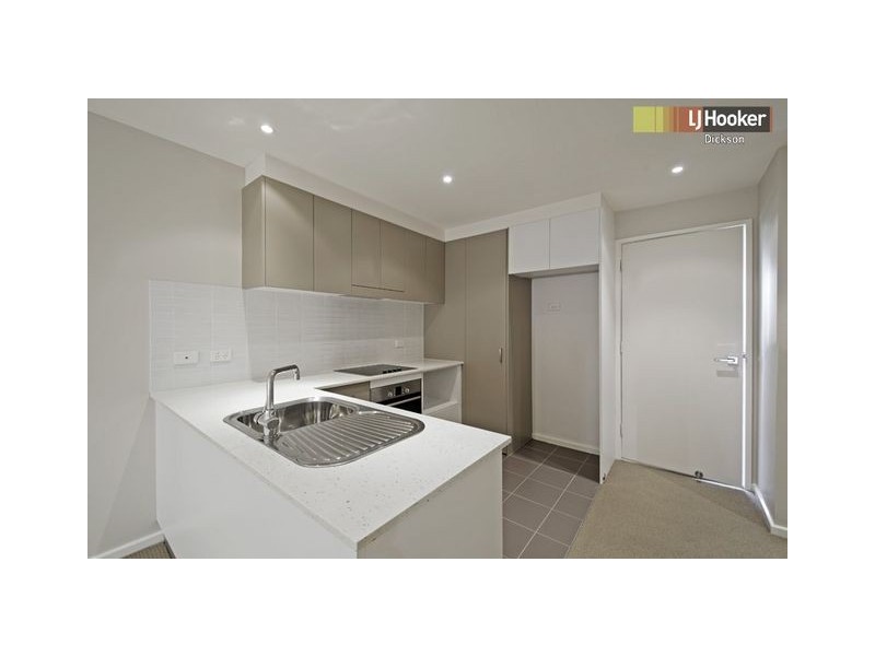 15/2 ‘Elan’ Archibald Street, Lyneham ACT 2602