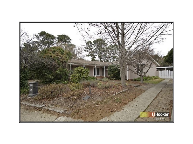 176 Captain Cook Crescent, Narrabundah ACT 2604