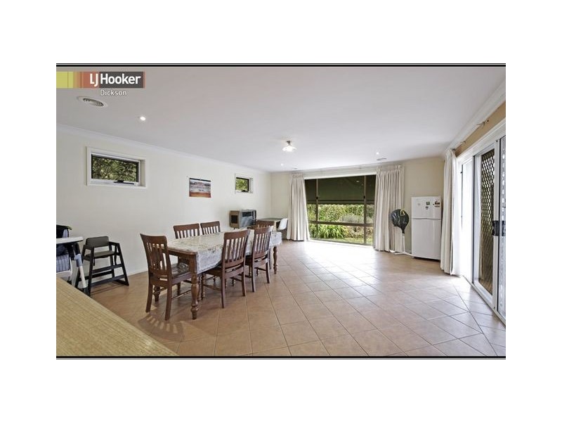 176 Captain Cook Crescent, Narrabundah ACT 2604