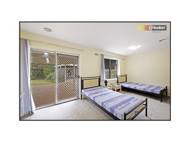 176 Captain Cook Crescent, Narrabundah ACT 2604