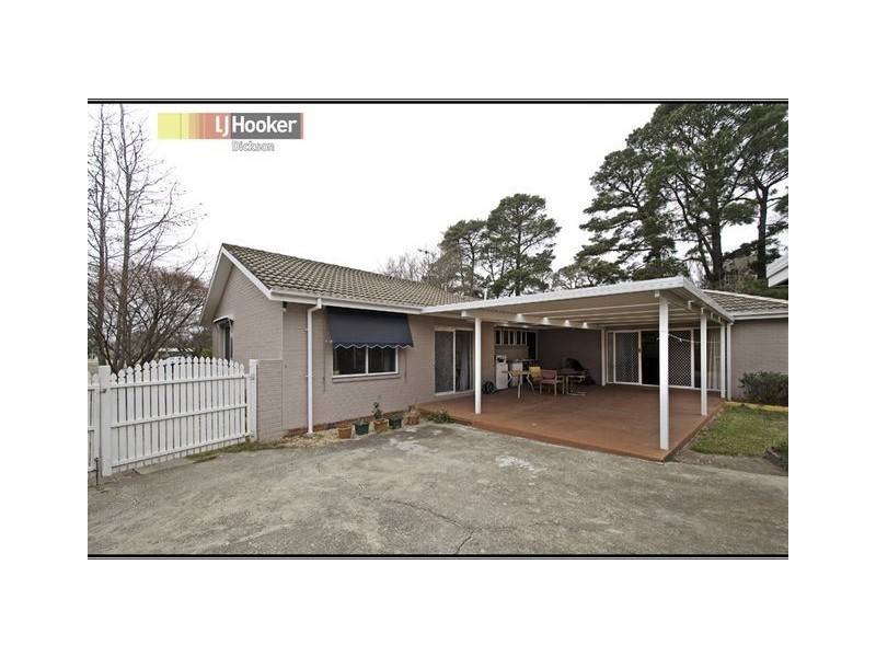 176 Captain Cook Crescent, Narrabundah ACT 2604