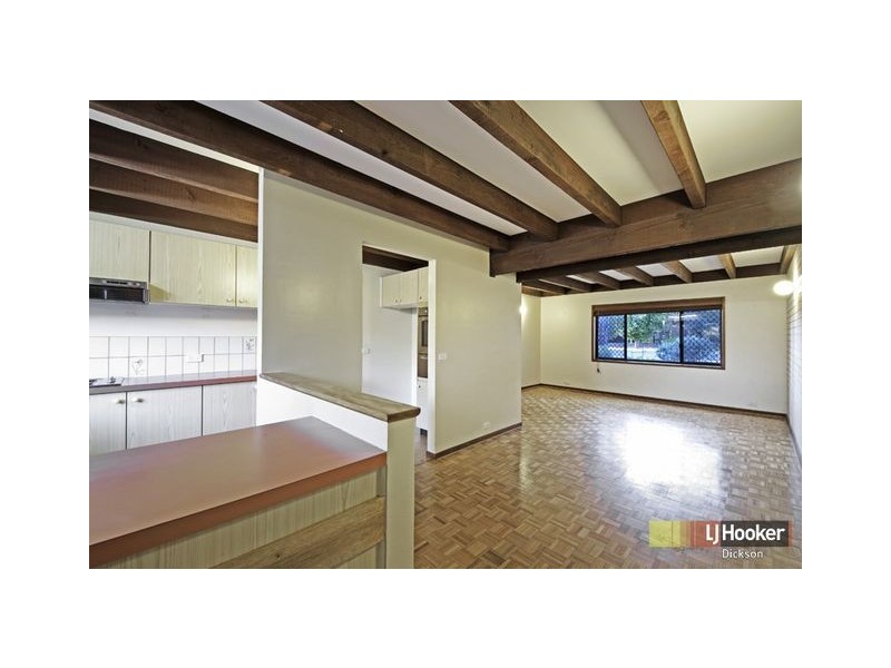 10/124 De Burgh Street, Lyneham ACT 2602