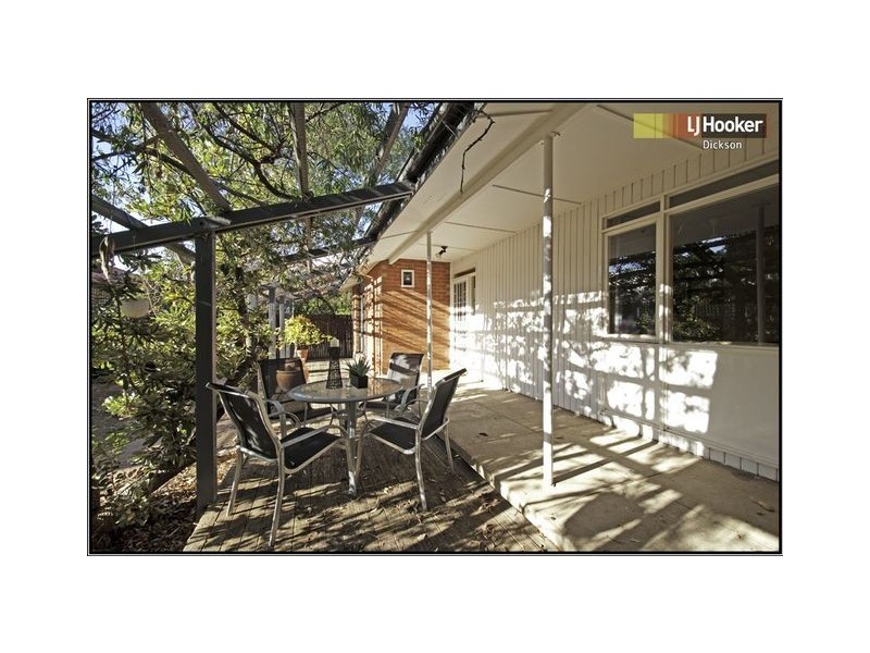 8 Shortland Crescent, Ainslie ACT 2602