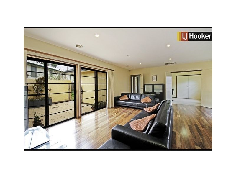 6 Wilga Place, O’connor ACT 2602