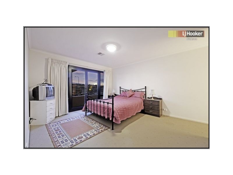 356 Anthony Rolfe Avenue, Harrison ACT 2914