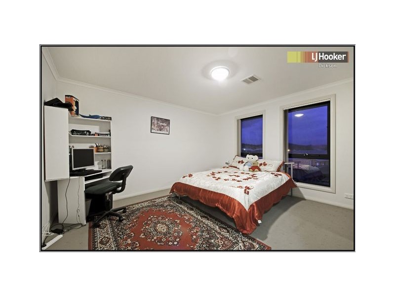 356 Anthony Rolfe Avenue, Harrison ACT 2914