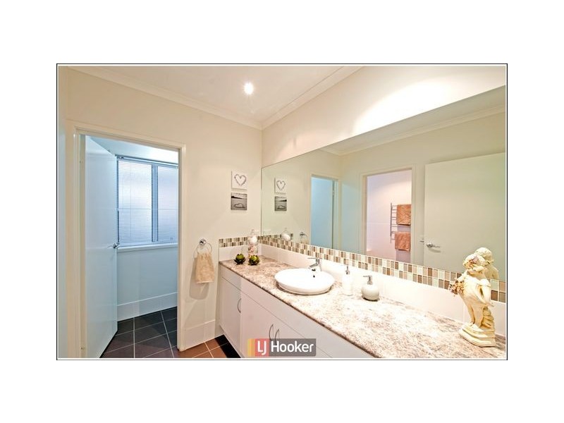 15 Howe Crescent, Ainslie ACT 2602