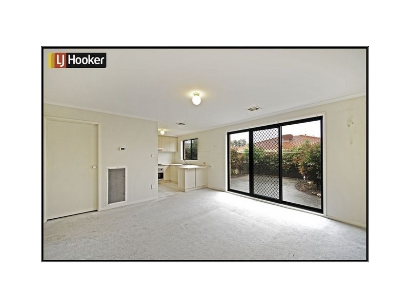 25/92 Casey Crescent, Calwell ACT 2905