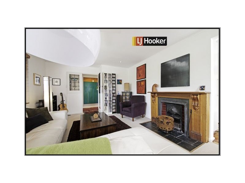 25 Glover Street, Lyneham ACT 2602