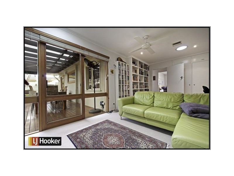 25 Glover Street, Lyneham ACT 2602