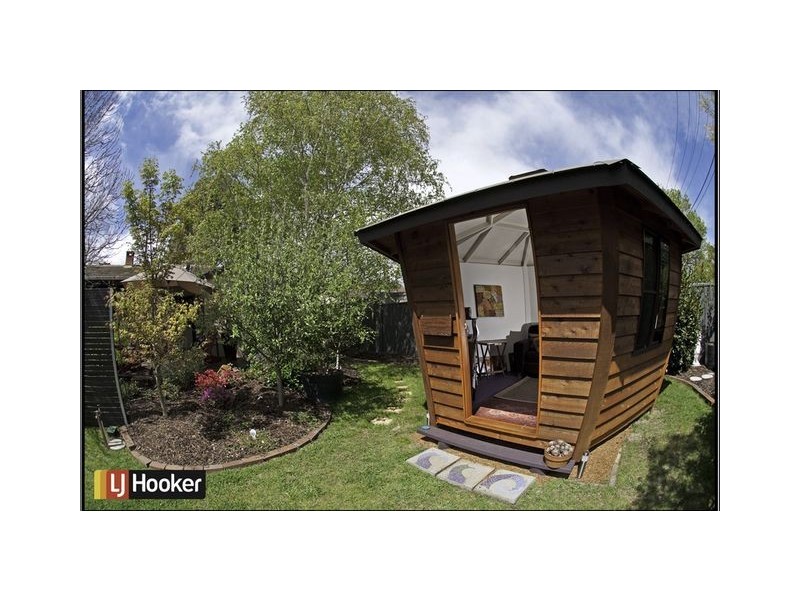 25 Glover Street, Lyneham ACT 2602