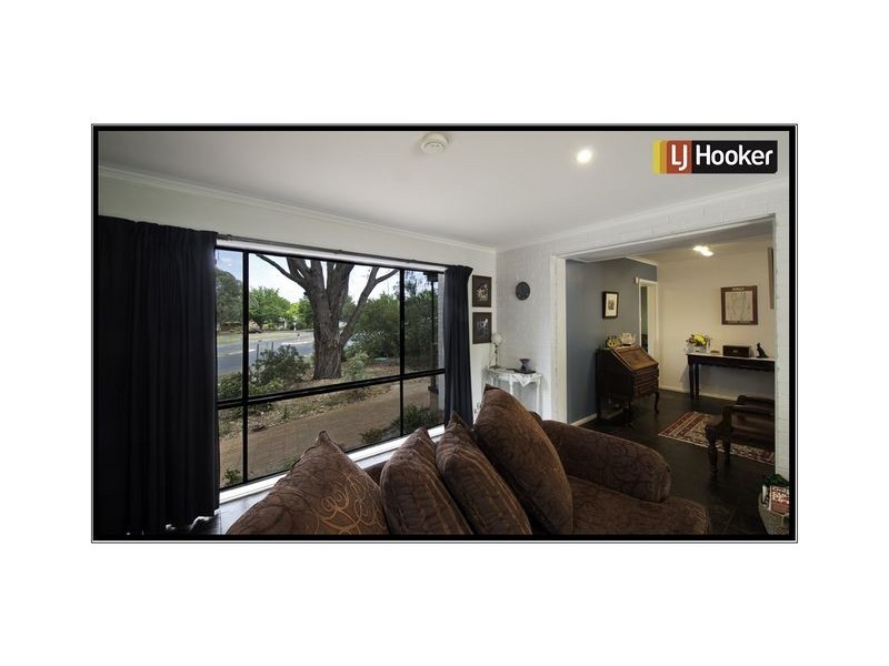 1 Madigan Street, Hackett ACT 2602