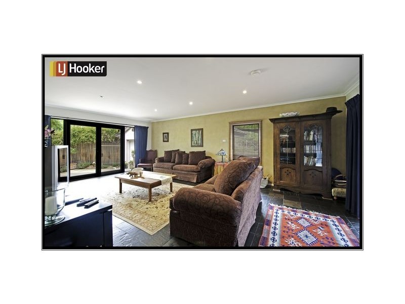 1 Madigan Street, Hackett ACT 2602