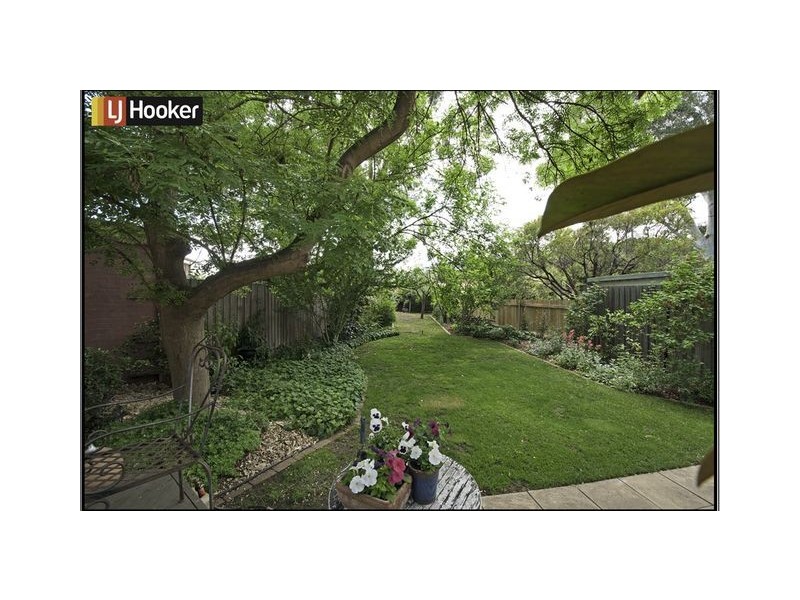 1 Madigan Street, Hackett ACT 2602