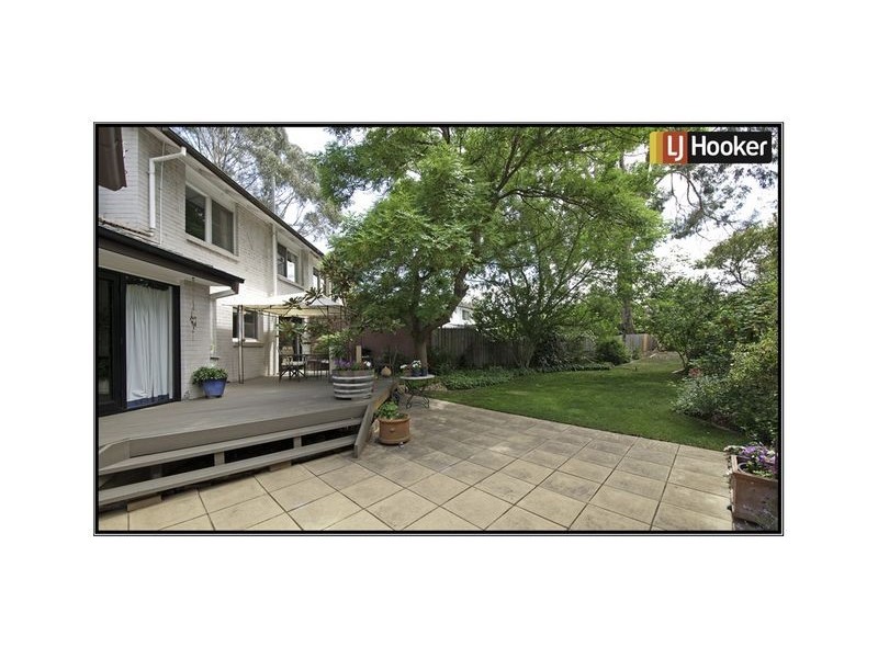 1 Madigan Street, Hackett ACT 2602