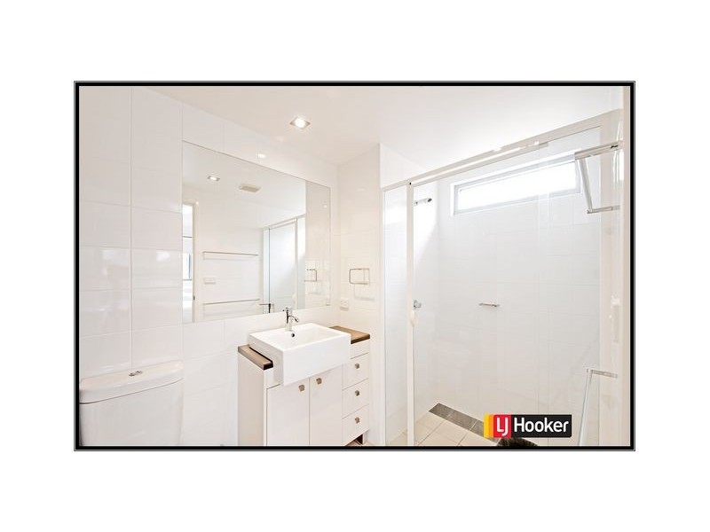 33/16 Wakefield Avenue, Braddon ACT 2612