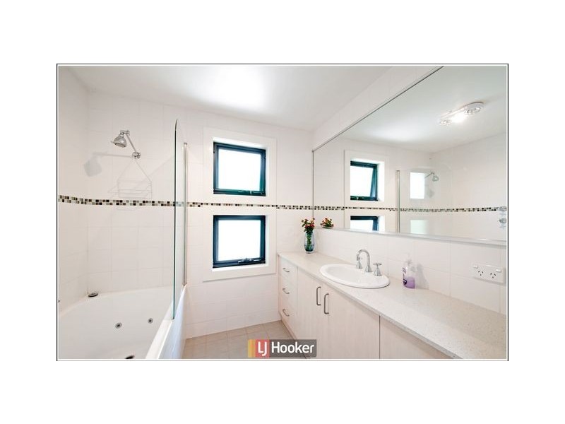 15 Bancroft Street, Dickson ACT 2602