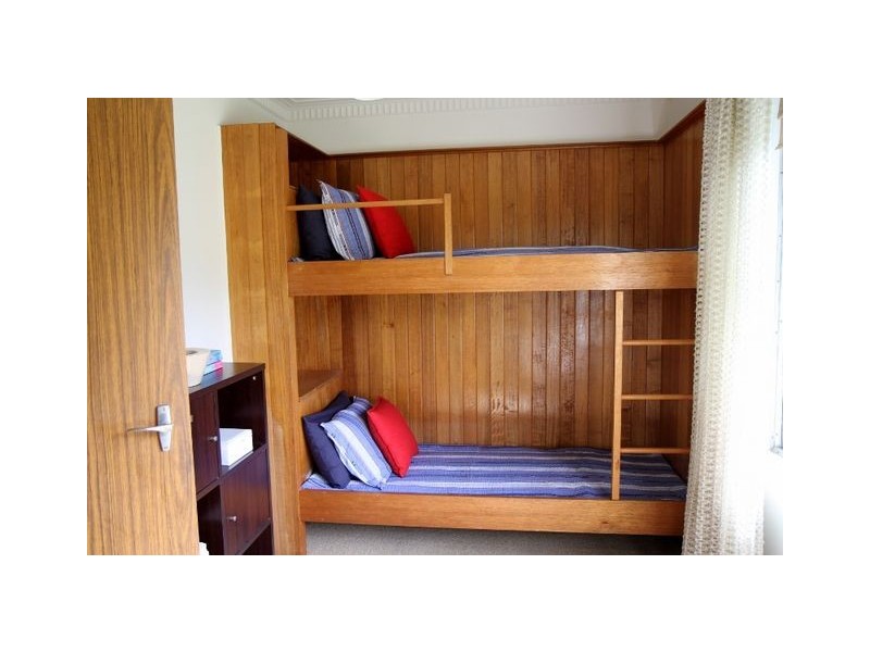 18 Steele Street, Hackett ACT 2602