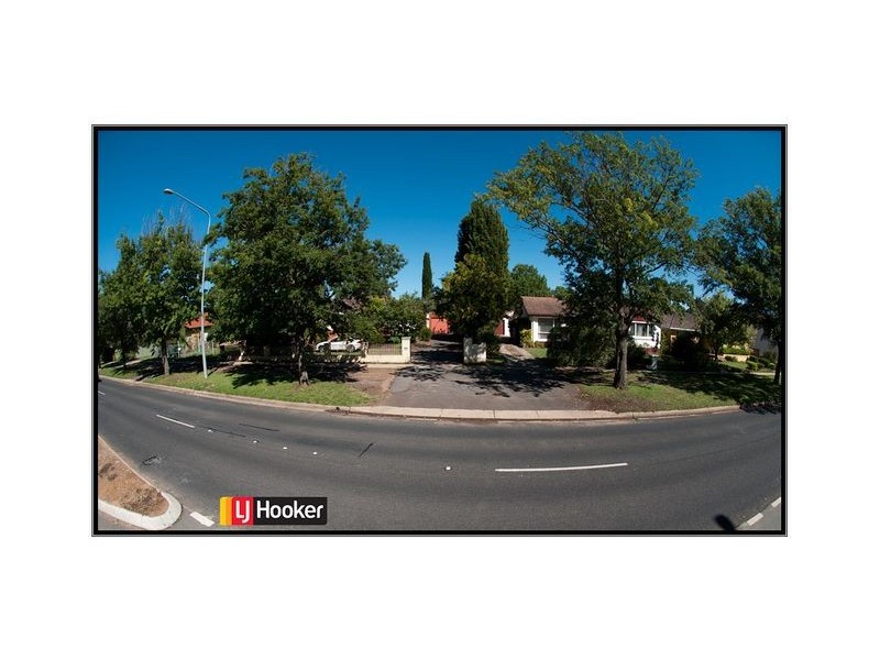 5 Majura Avenue, Dickson ACT 2602