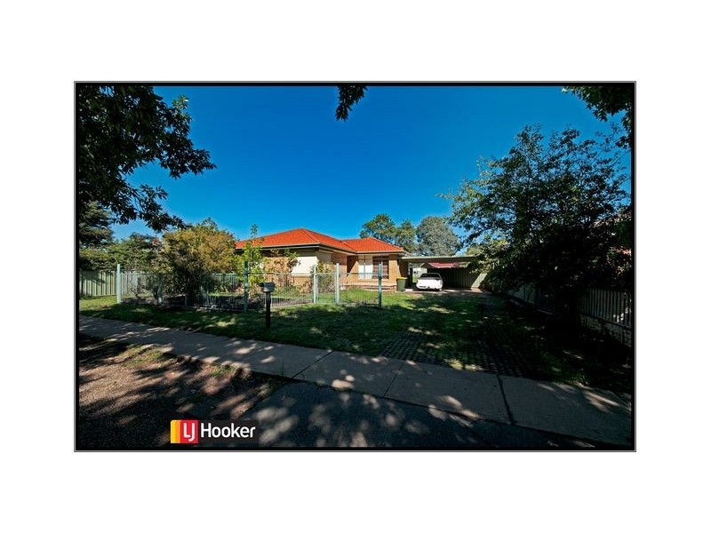 5 Majura Avenue, Dickson ACT 2602